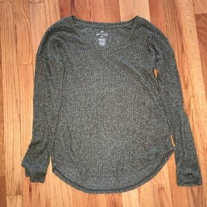 American Eagle Soft and Sexy Long Sleeved Shirt